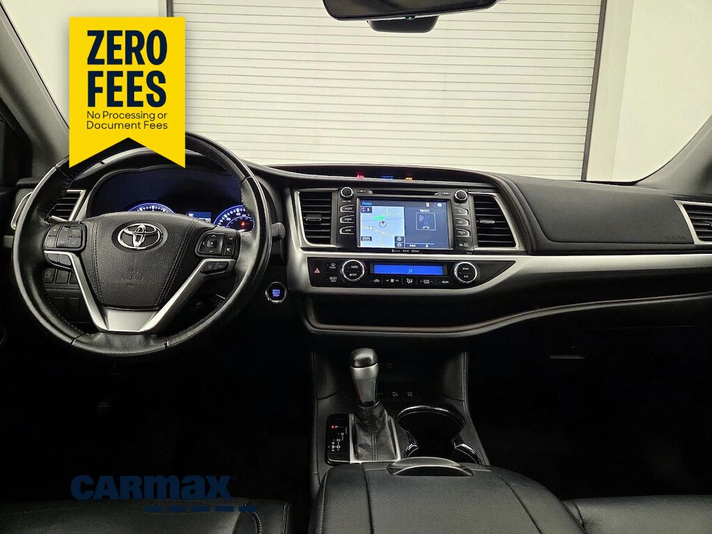 2018 TOYOTA Highlander