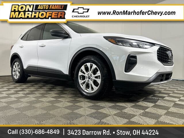 2023 FORD Escape