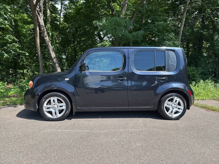 2010 NISSAN Cube