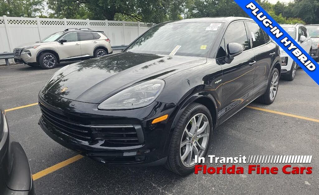 2019 PORSCHE Cayenne