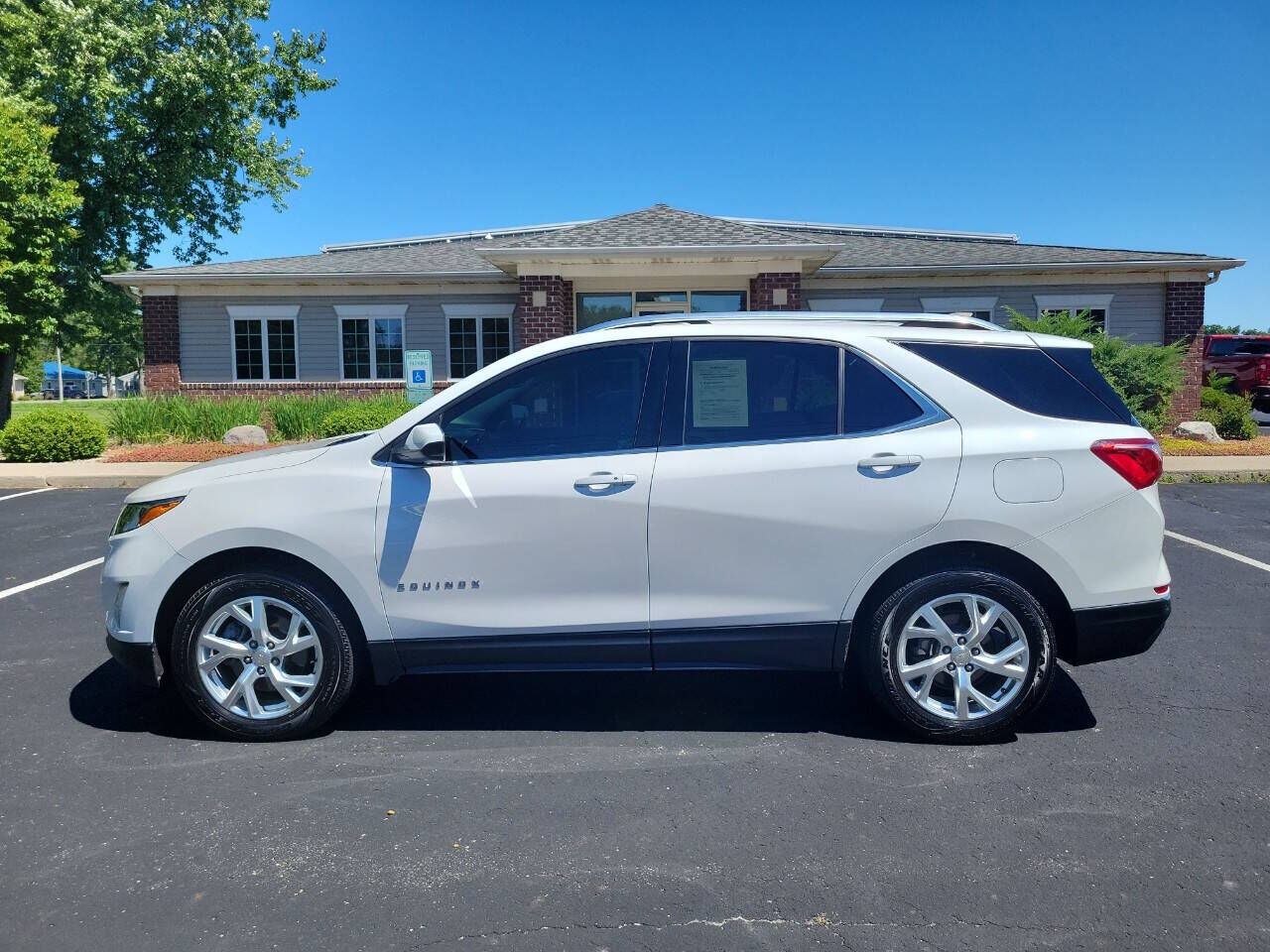 2020 CHEVROLET Equinox