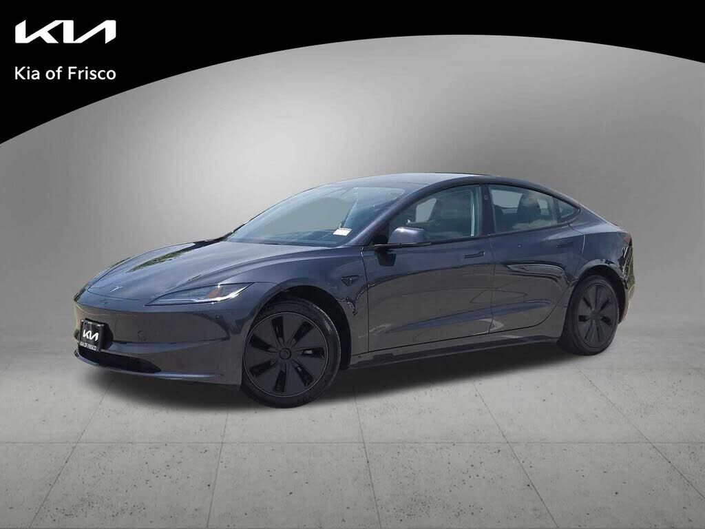 2025 TESLA Model 3