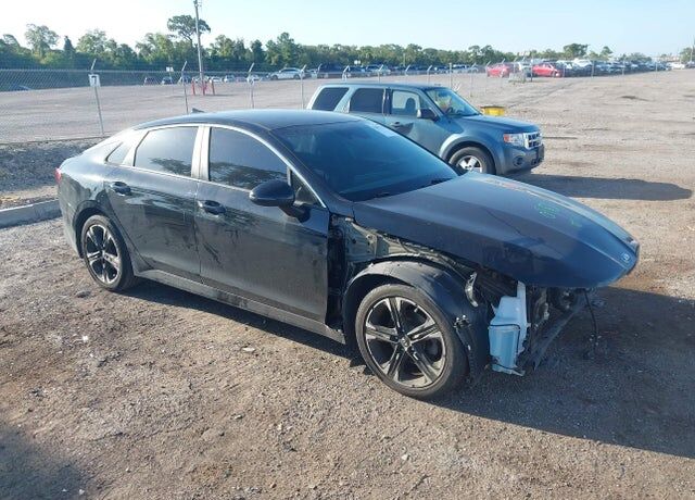 2021 KIA K5