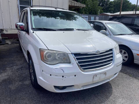 2009 CHRYSLER Town and Country