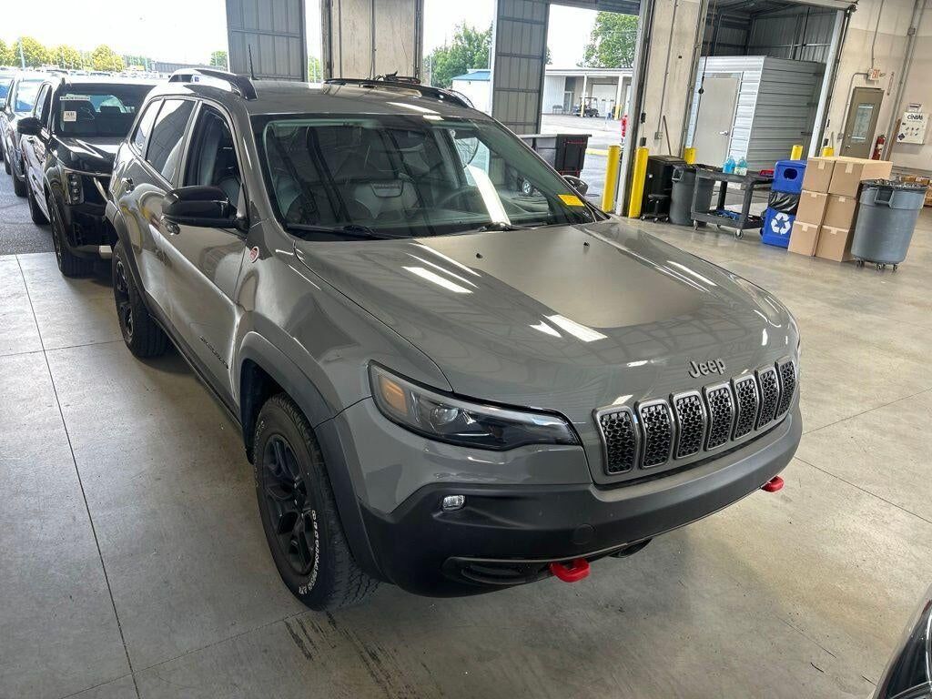 2022 JEEP Cherokee