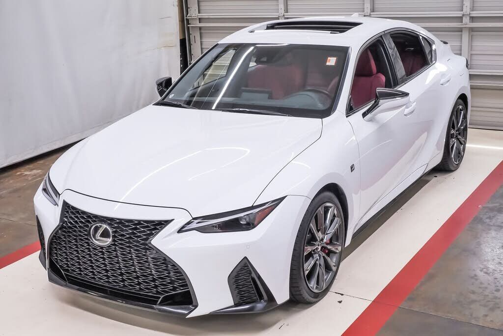 2024 LEXUS IS
