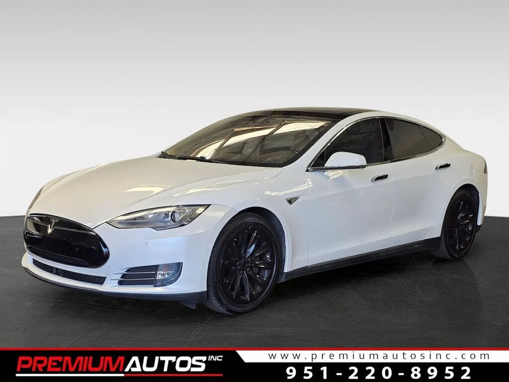 2016 TESLA Model S