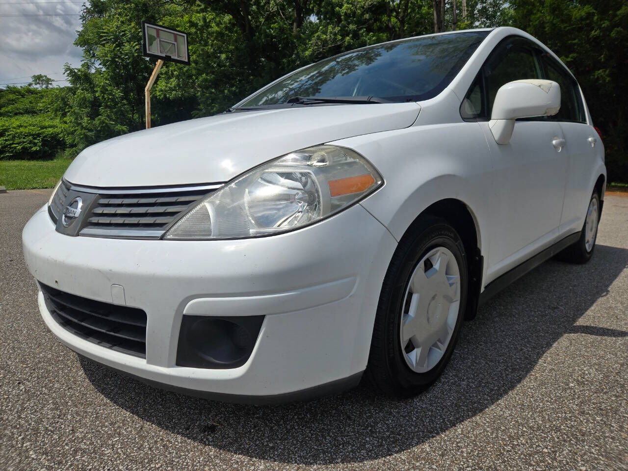 2009 NISSAN Versa