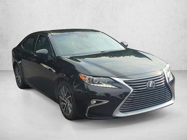 2017 LEXUS ES