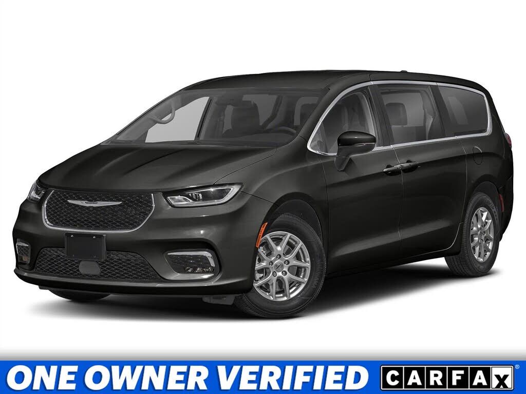 2023 CHRYSLER Pacifica