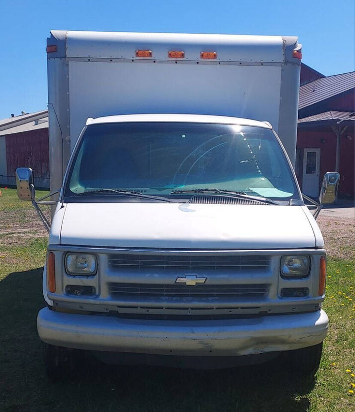 2001 GMC Savana
