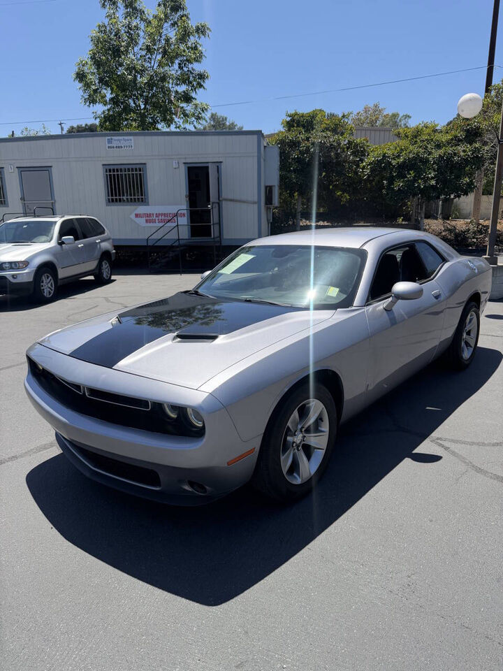 2016 DODGE Challenger