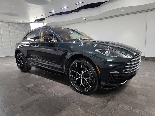 2026 ASTON MARTIN DBX