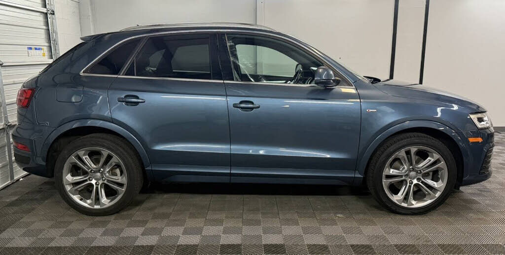 2016 Audi Q3