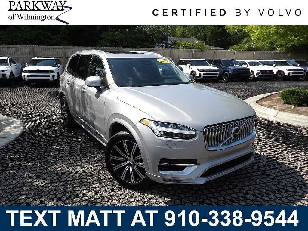 2023 VOLVO XC90