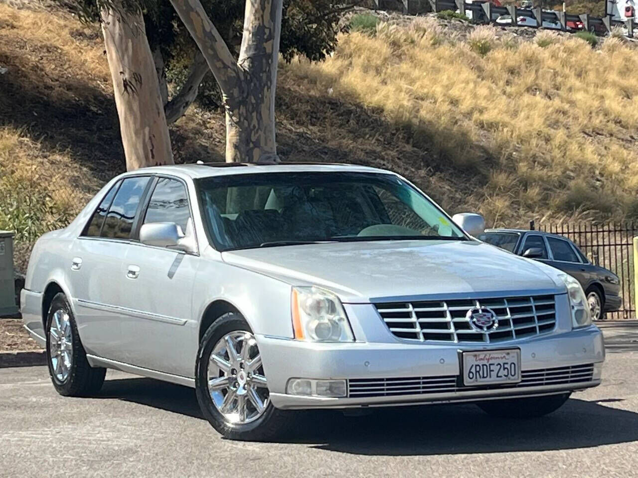 2011 CADILLAC DTS