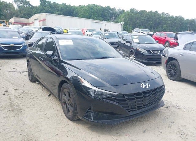 2021 HYUNDAI Elantra