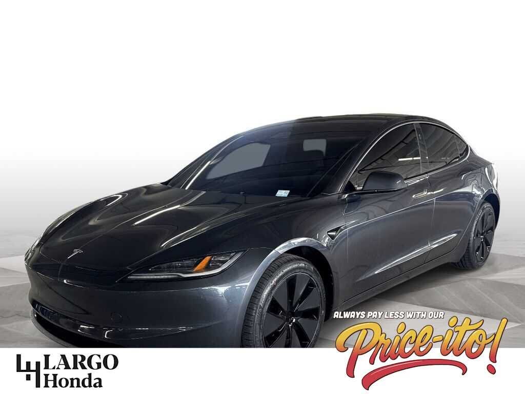 2025 TESLA Model 3
