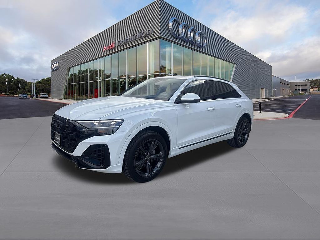 2026 AUDI Q8