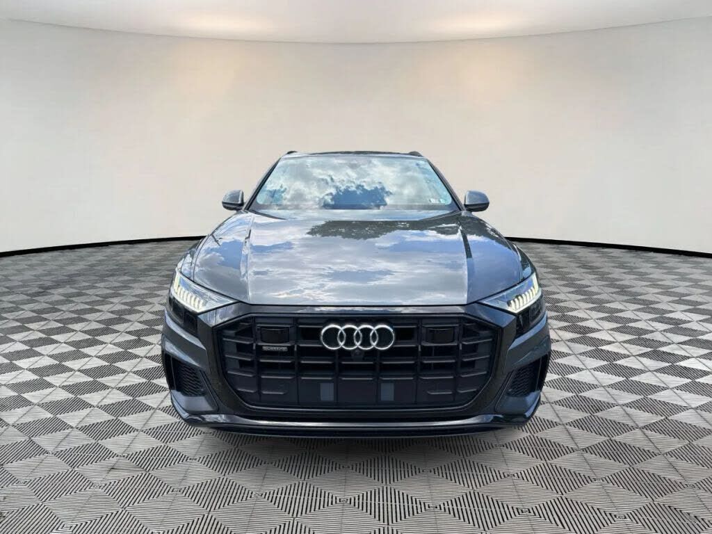 2021 Audi Q8