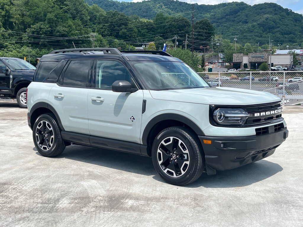 2024 FORD Bronco
