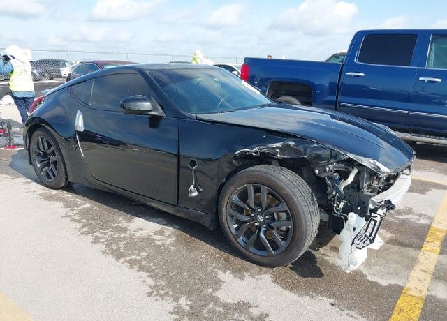 2016 NISSAN 370Z