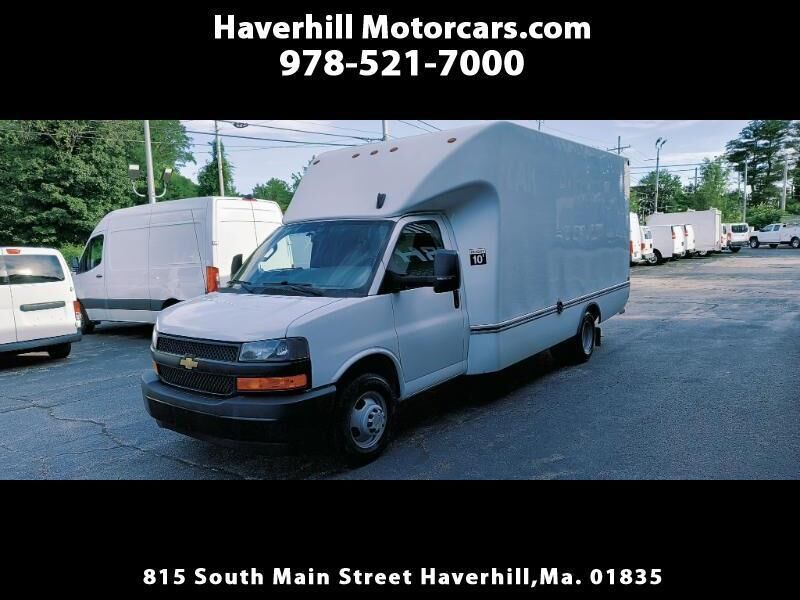 2022 CHEVROLET Express