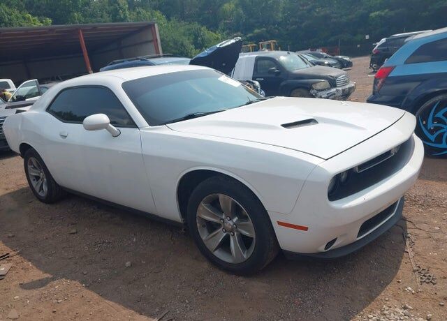 2016 DODGE Challenger