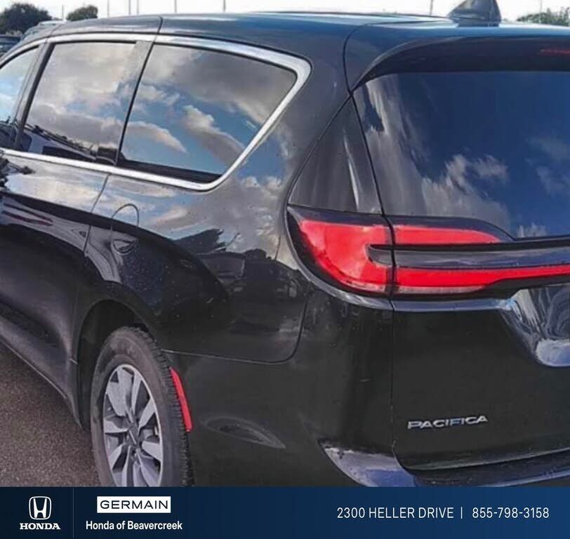 2024 CHRYSLER Pacifica