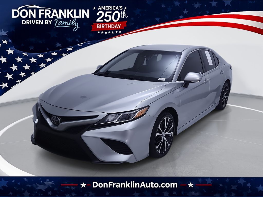 2018 TOYOTA Camry