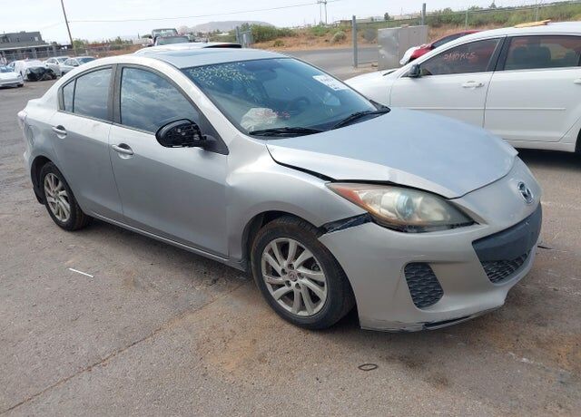 2012 MAZDA Mazda3