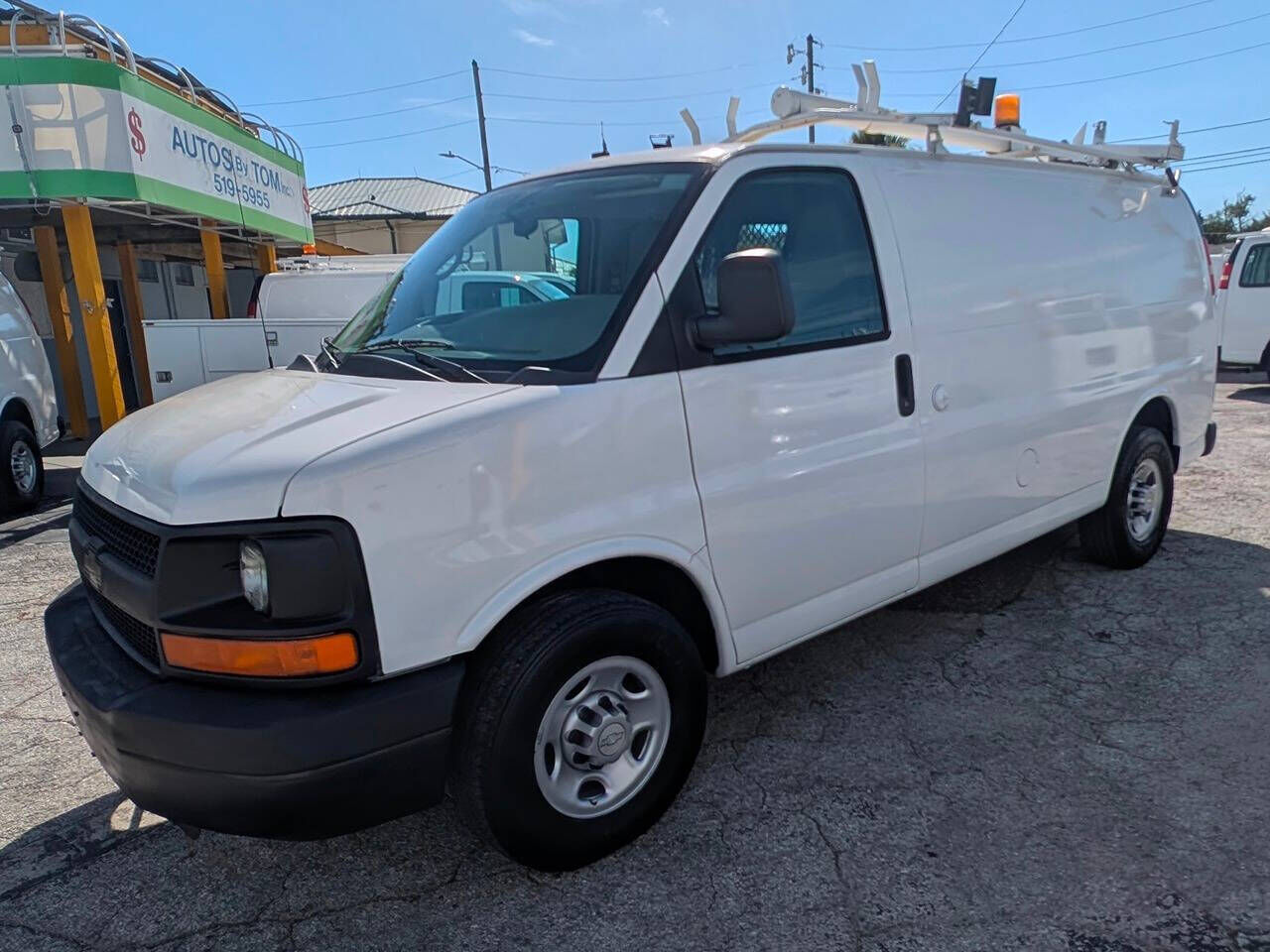 2011 CHEVROLET Express