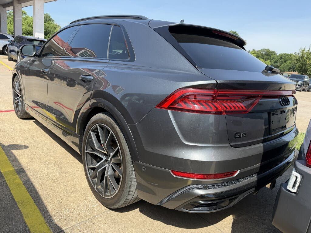 2020 Audi Q8