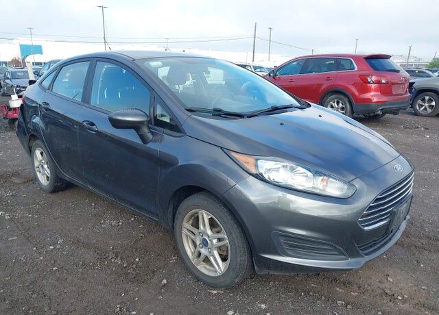 2017 FORD Fiesta
