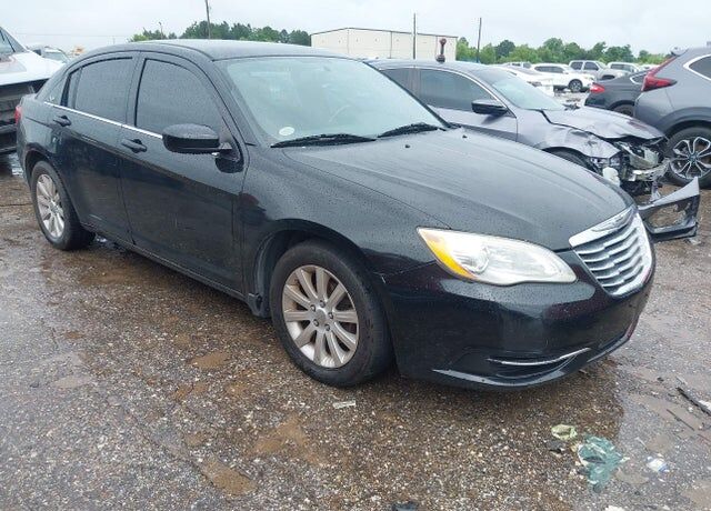 2012 CHRYSLER 200