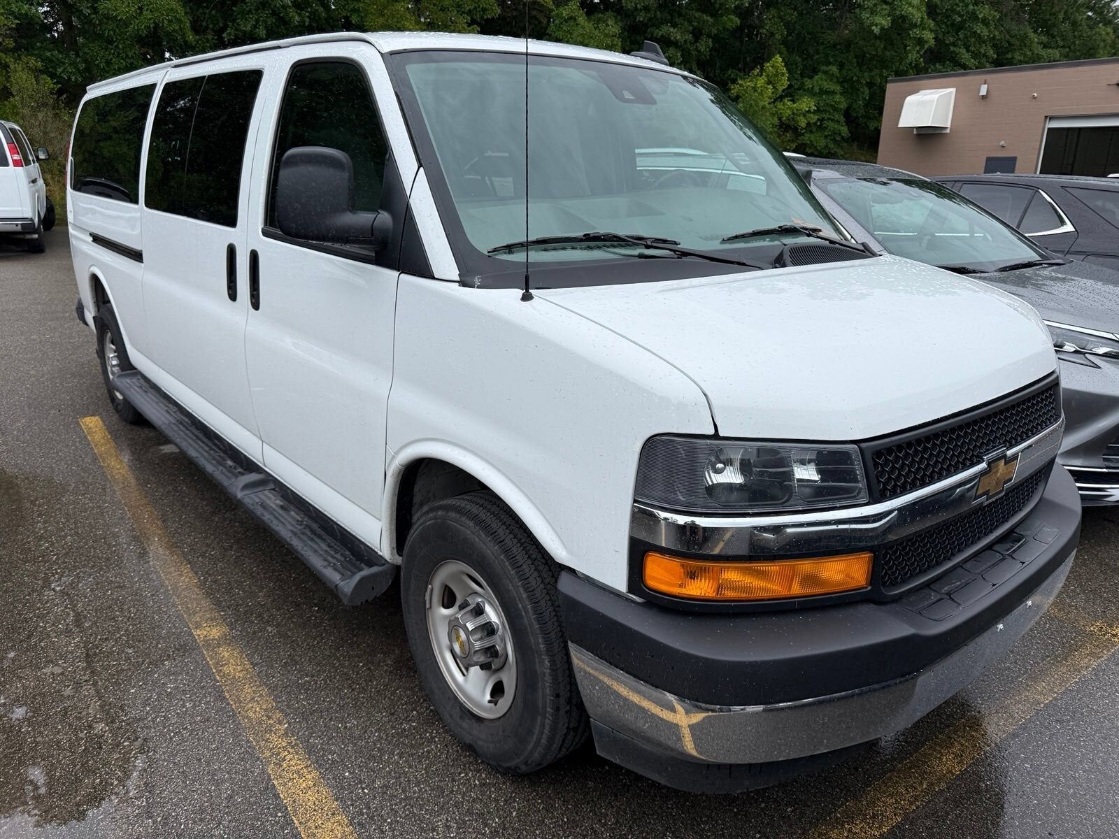 2025 CHEVROLET Express