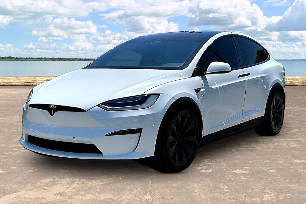 2022 TESLA Model X