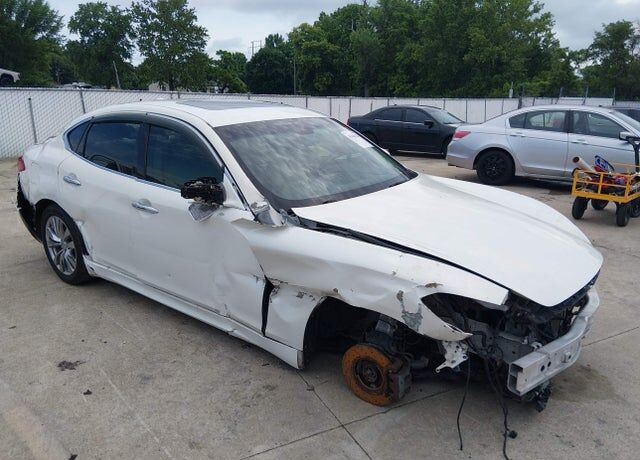 2012 INFINITI M37