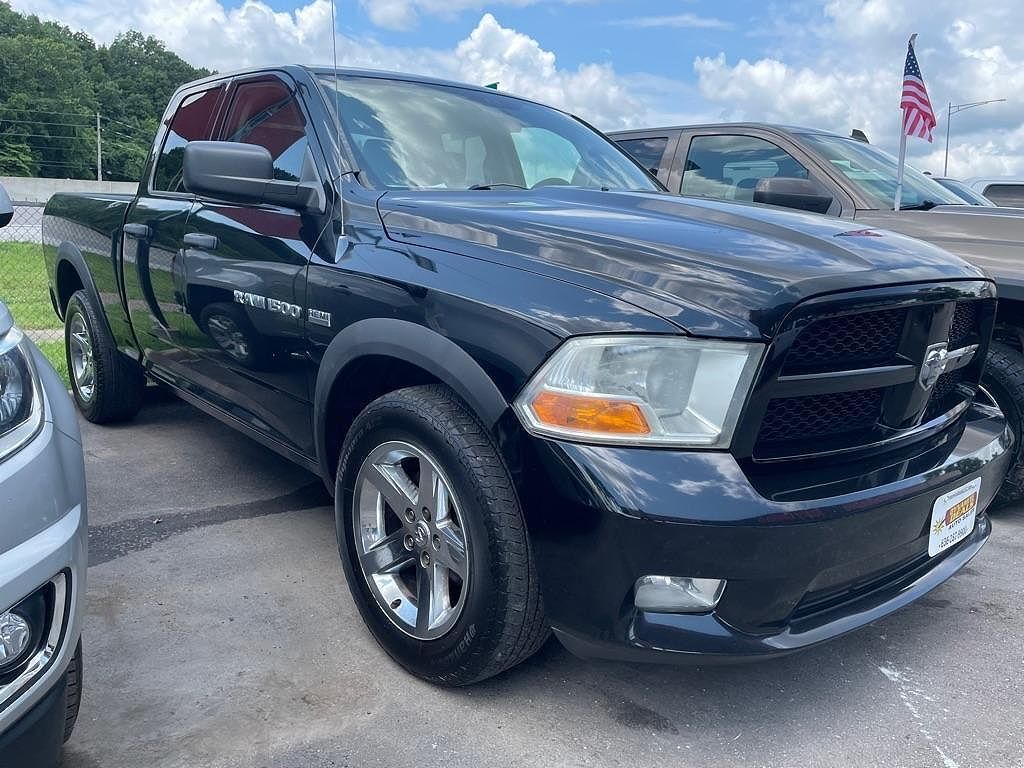 2012 DODGE Ram