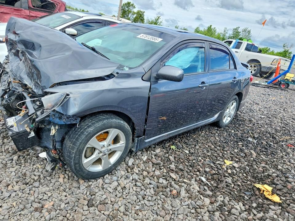 2011 TOYOTA Corolla