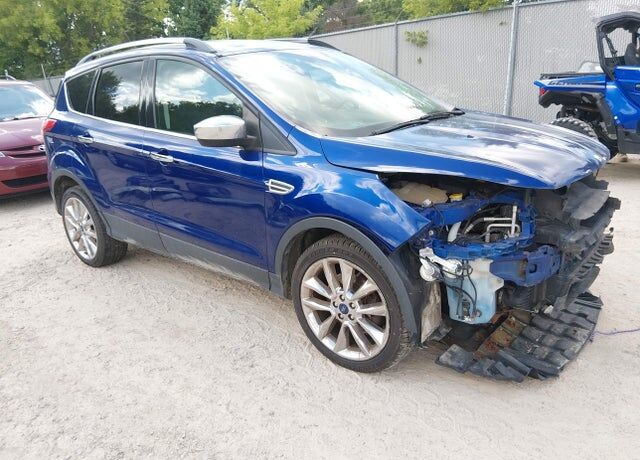2015 FORD Escape