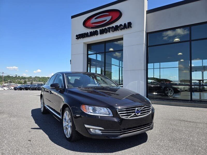 2015 VOLVO S80
