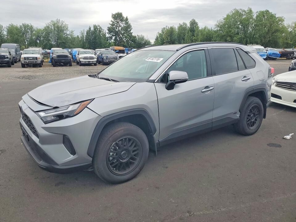 2024 TOYOTA RAV4
