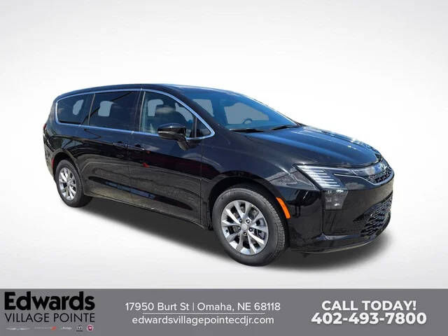 2027 CHRYSLER Pacifica