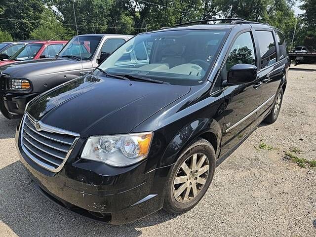 2009 CHRYSLER Town and Country