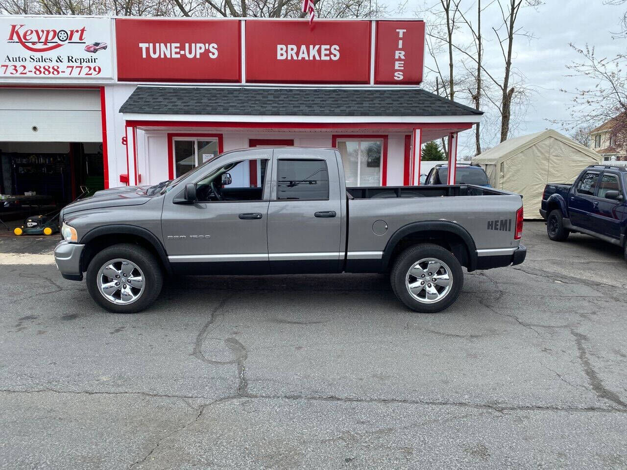 2004 DODGE Ram