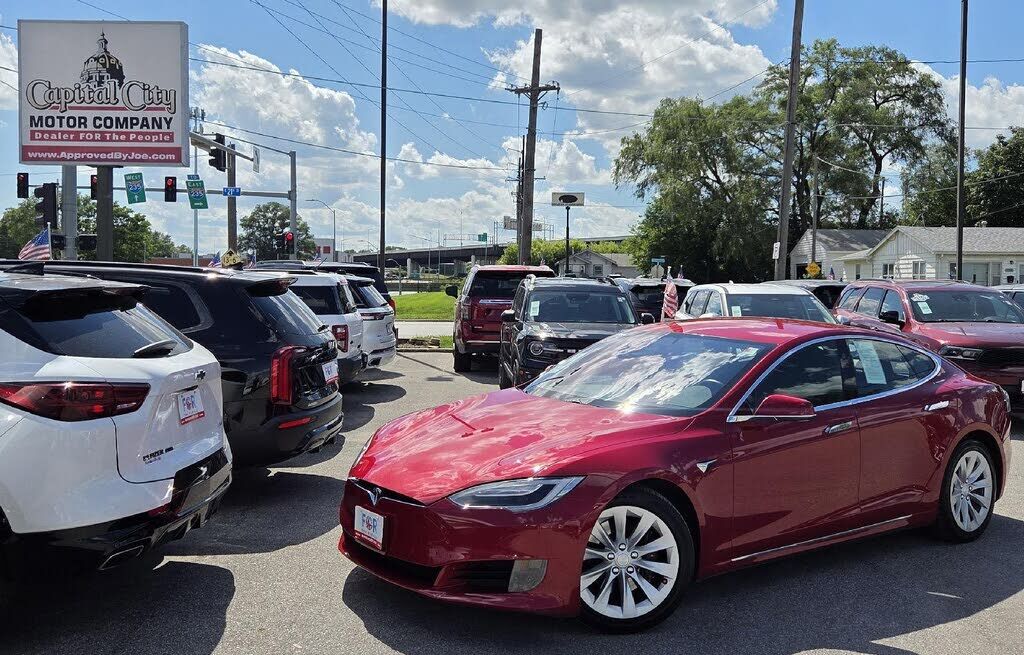 2017 TESLA Model S