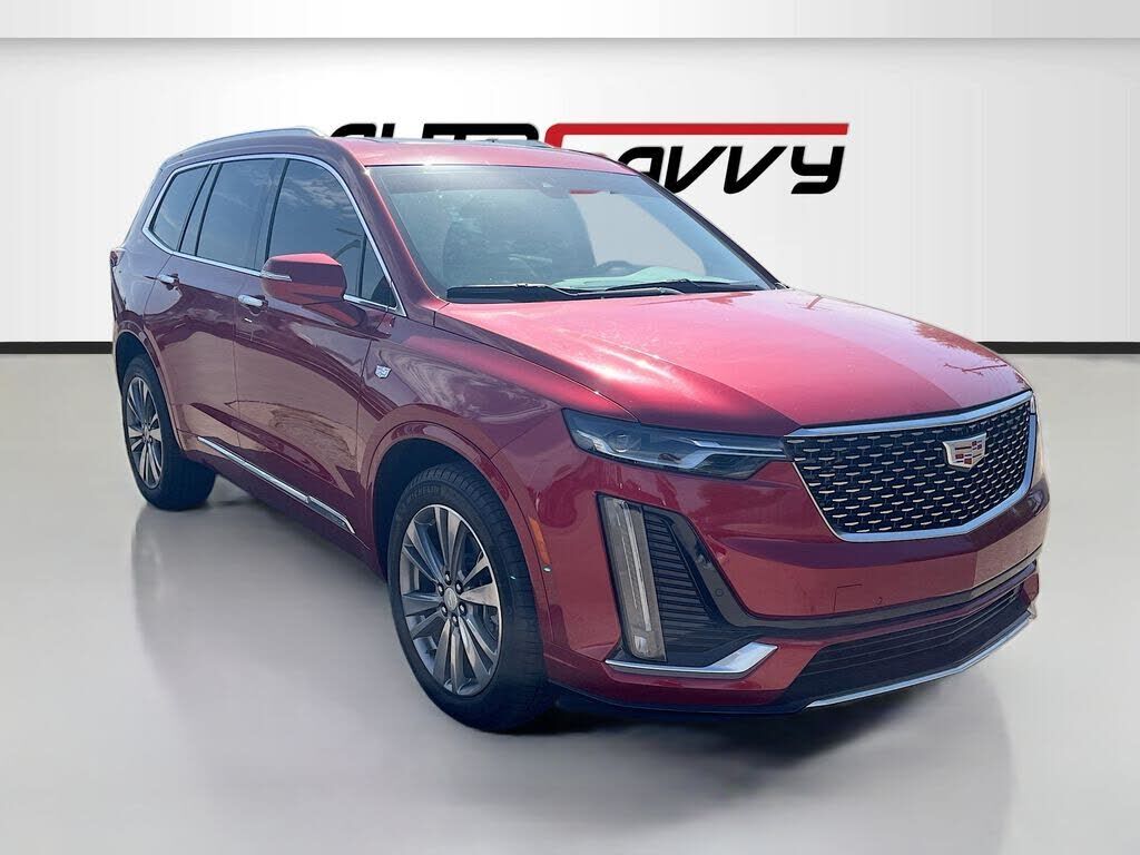 2025 CADILLAC XT6