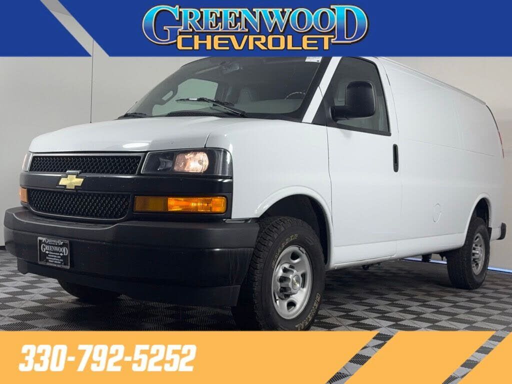 2023 CHEVROLET Express