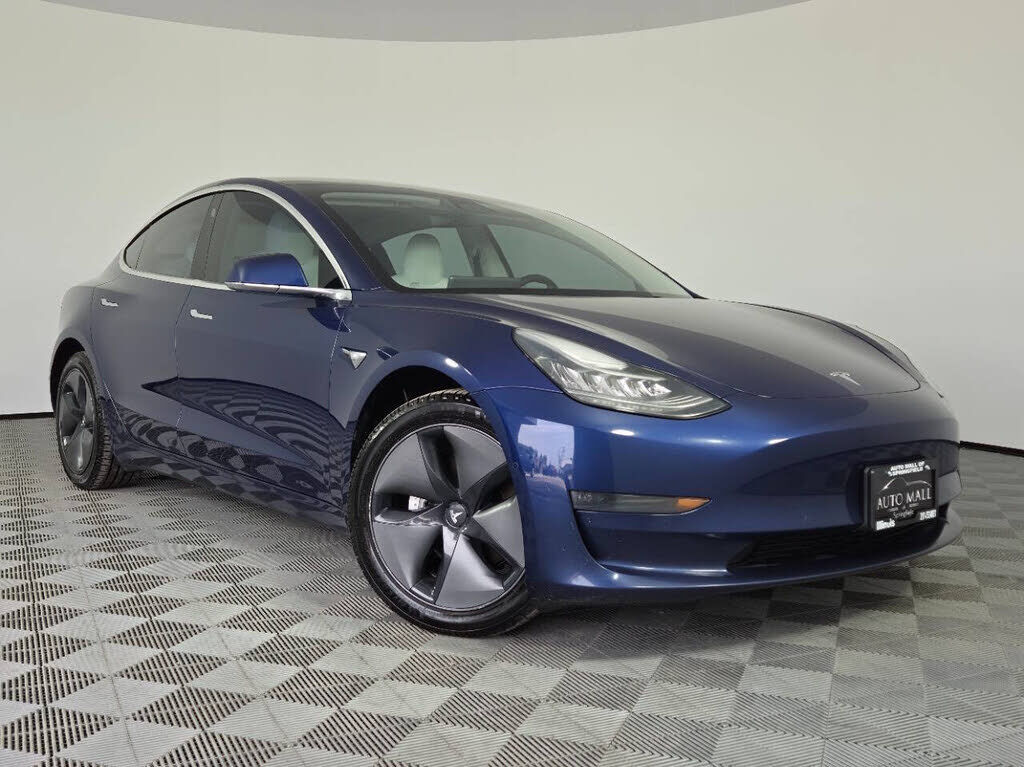 2018 TESLA Model 3
